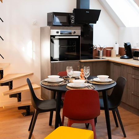 Appartements Plein Centre, A 5 Minutes Du Chateau Онзен Экстерьер фото