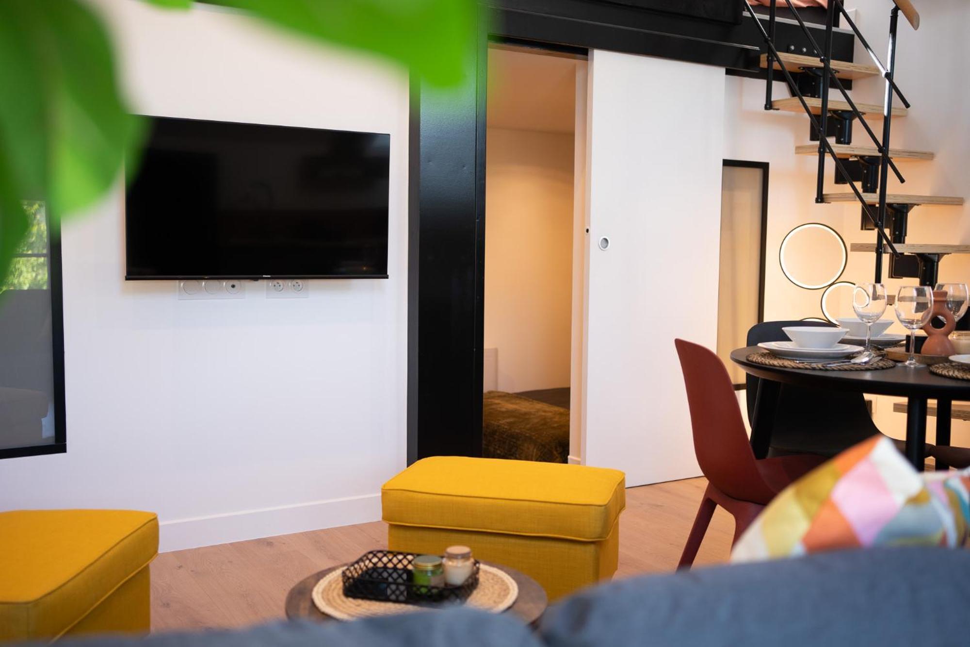 Appartements Plein Centre, A 5 Minutes Du Chateau Онзен Экстерьер фото