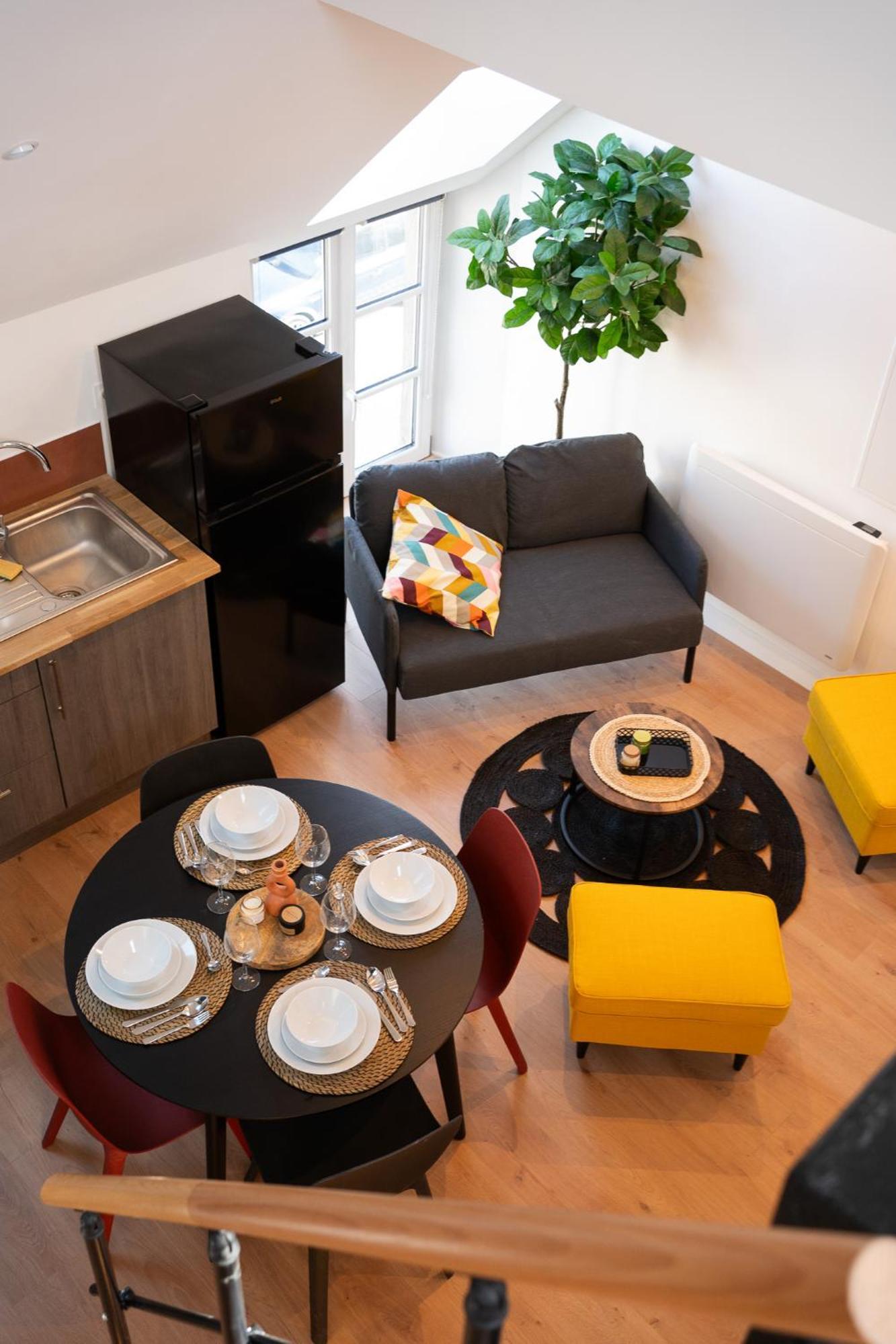 Appartements Plein Centre, A 5 Minutes Du Chateau Онзен Экстерьер фото